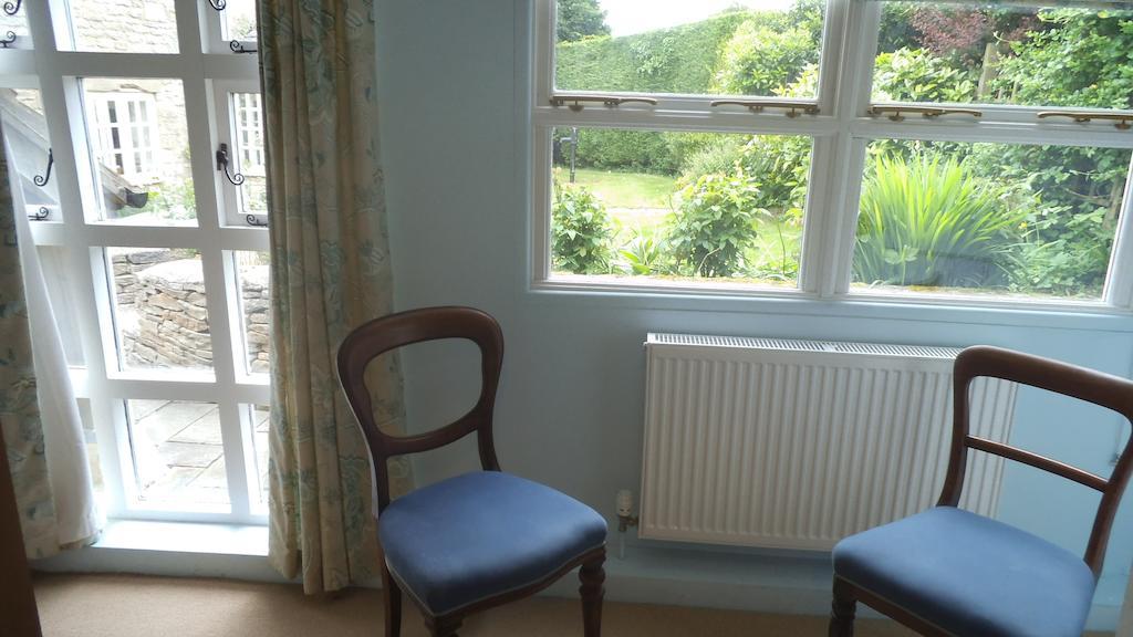 Honeysuckle Cottage Bourton-on-the-Water Ruang foto